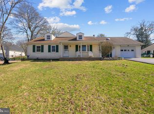 450 Centennial St, Schwenksville, PA 19473