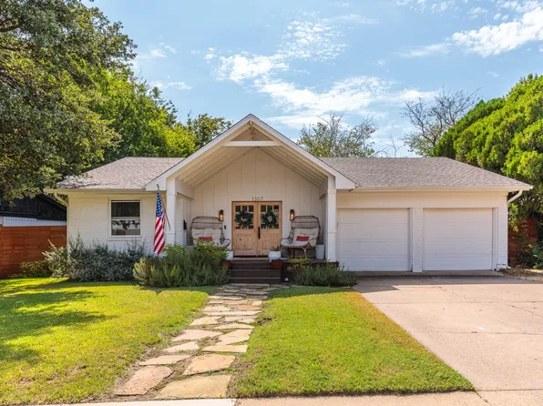 1307 Magnolia Dr, Richardson, TX 75080