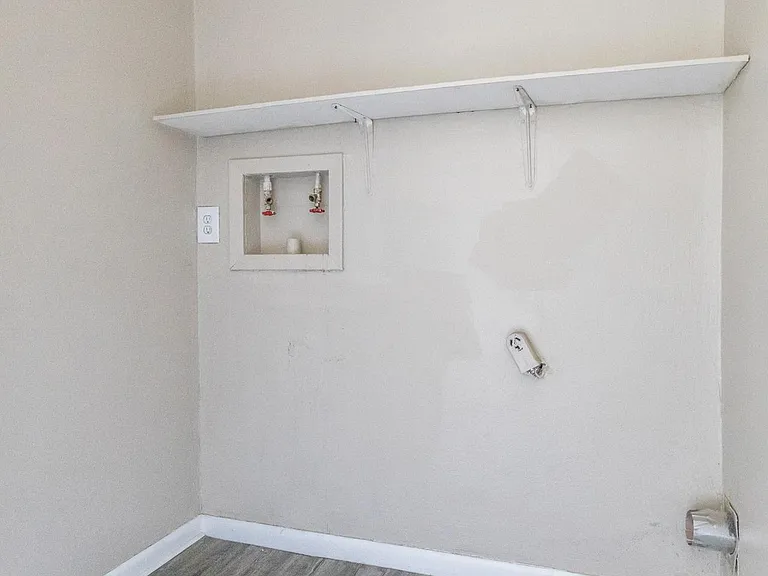 701 S Marsh St — Photo 13