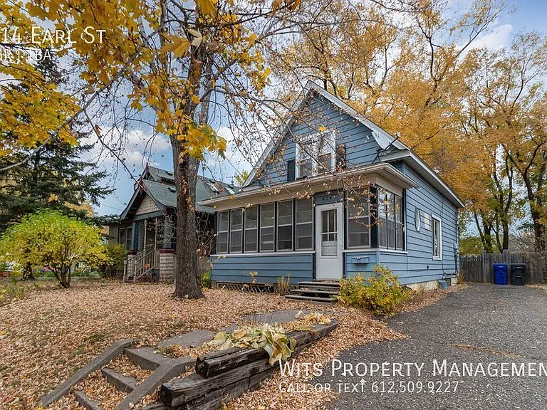 414 Earl St — Photo 20