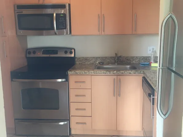 4011 N University Dr #207, Fort Lauderdale, FL 33351