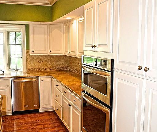 5th image of 10201 Sylvian Dr
