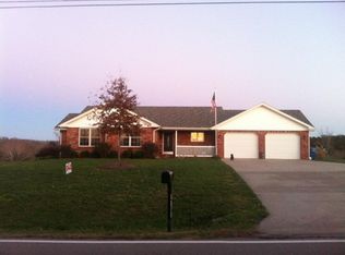 5215 Roling Rd, Jefferson City, MO 65101