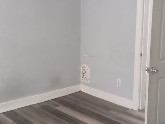 2nd image of 26 Randolph Ave #3