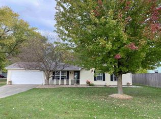 7702 Maysville Rd, Fort Wayne, IN 46815