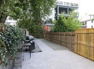 314 6th St APT B, Jersey City, NJ 07302