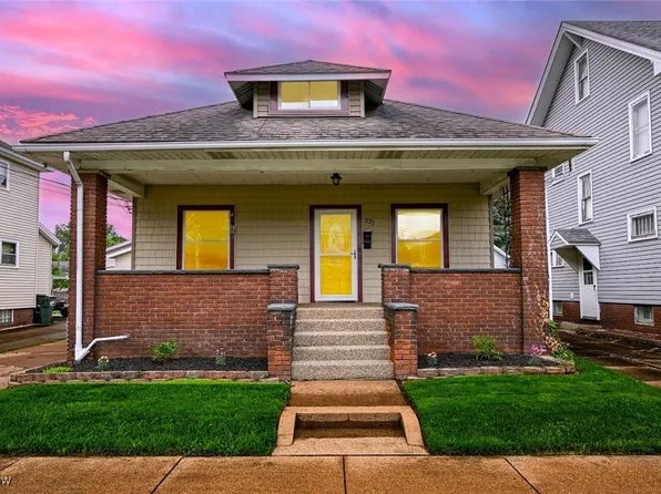 223 Superior St, Louisville, OH 44641