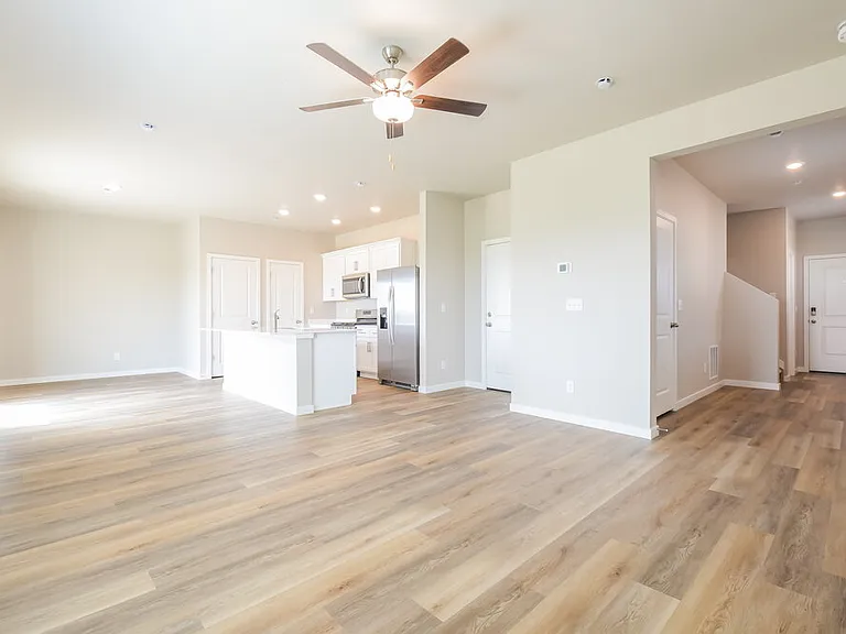 7316 Crystal Ave — Photo 7