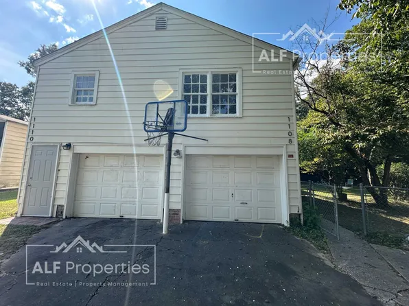 1110 S 10th St, Lillington, NC 27546