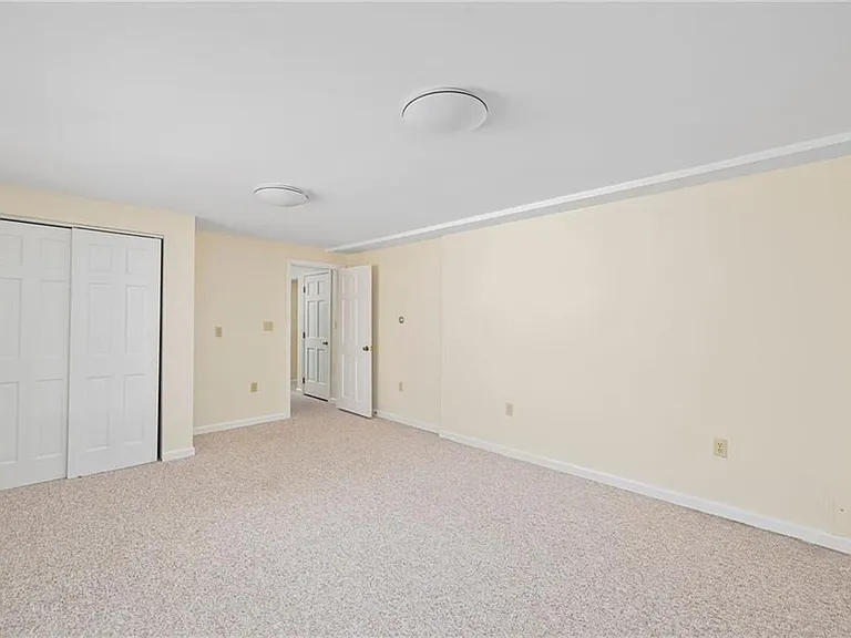 79 Boyce Ave — Photo 28
