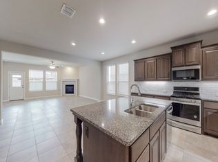 2409 Mockingbird Ct, Northlake, TX 76247