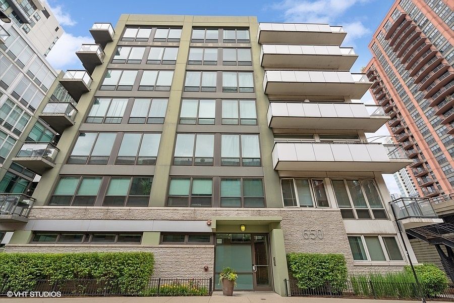 650 w wayman st unit 107c chicago il 60661 zillow