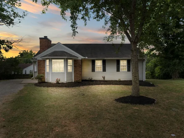 207 Greenlawn Ct, Mount Juliet, TN 37122