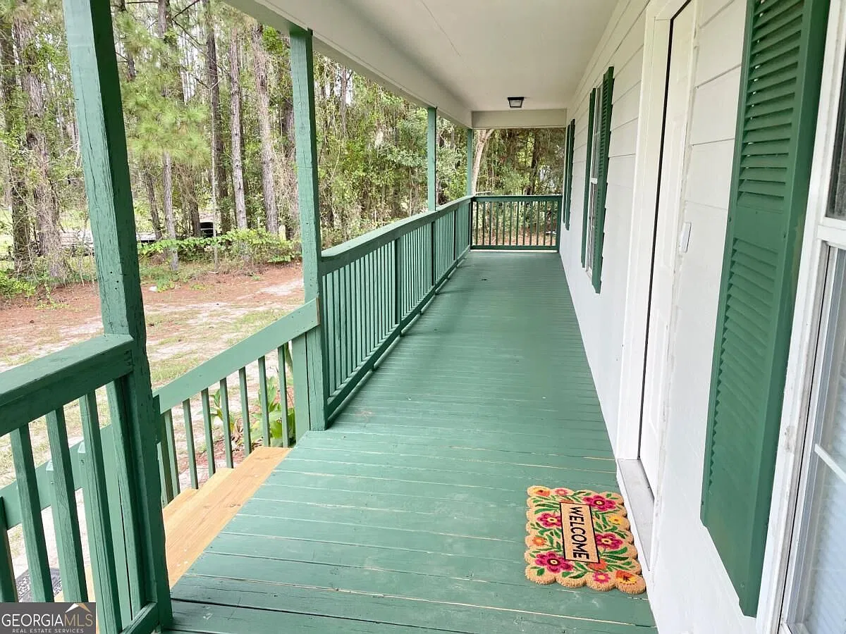 3 bed, 2.0 bath, 1144 sqft, $1,500 — Photo 3