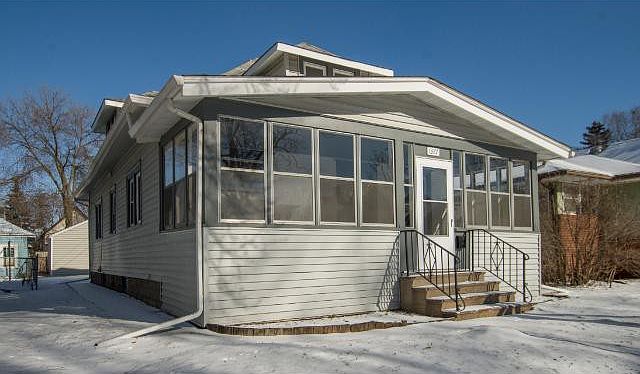 1st image of 1377 Edmund Ave