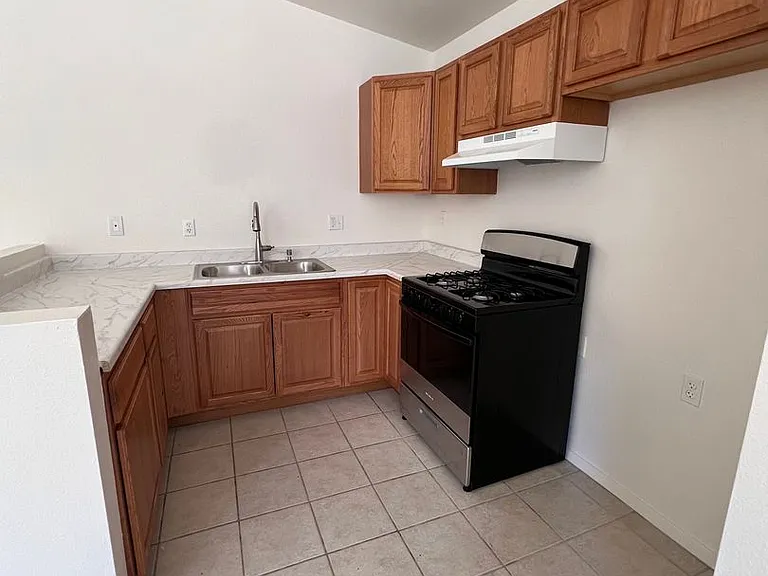 7221 Murray Ln — Photo 4