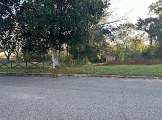 19220 N 4th St, Citronelle, AL 36522