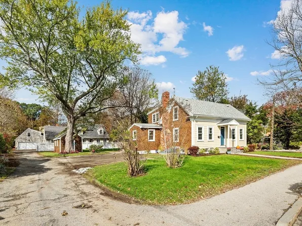 177 Main St, Rockport, MA 01966