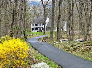 7 Wellsweep Ln, Killingworth, CT 06419