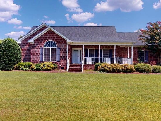 104 Kiowa Place, Pikeville, NC 27863