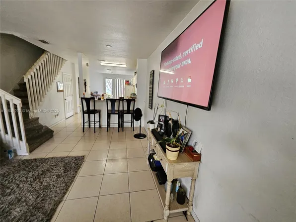 3556 Oleander Ter #3556, West Palm Beach, FL 33404