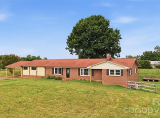 3881 Summerow Rd, Maiden, NC 28650