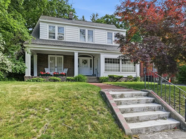 1169 Oxford Place, Schenectady, NY 12308