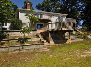 27085 Hayne Rd, Lawton, MI 49065