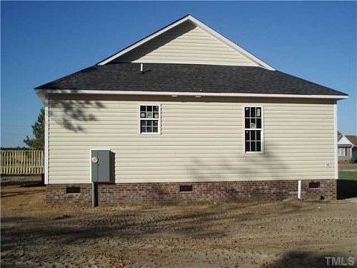 3rd image of 28 Beasley Estates Dr