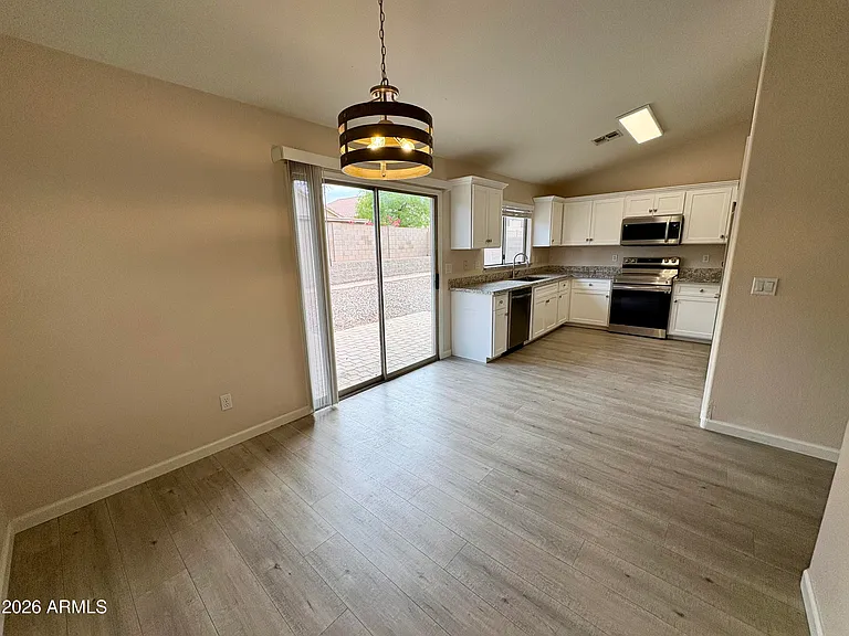8556 W Carol Ave — Photo 10
