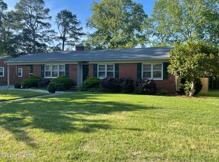 2417 Slay Dr, Greenville, NC 27858