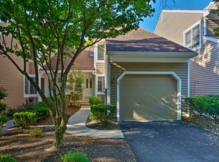 85 N Edgewood Rd, Bedminster, NJ 07921