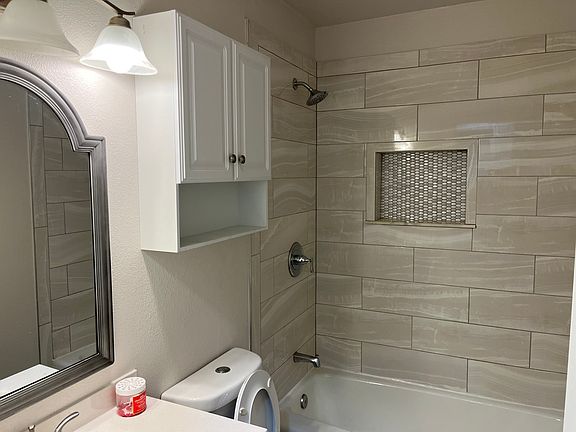 4th image of 501 Sparks St