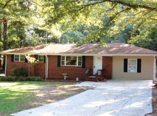 2126 Terry Ln, Douglasville, GA