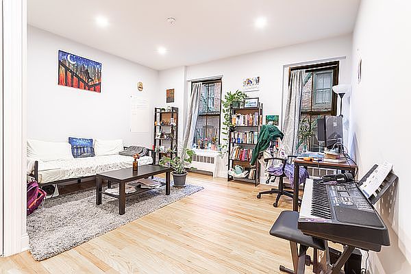 1st image of 520 E 79th St APT 4E