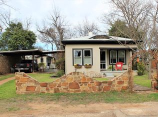 324 Westmoreland St, Mason, TX 76856