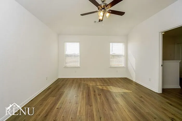 101 Scarborough Bnd — Photo 11