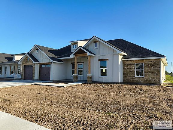 3rd image of 9728 Heights South 9