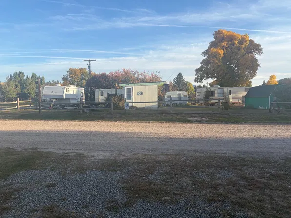 198 Craig Main St, Wolf Creek, MT 59648