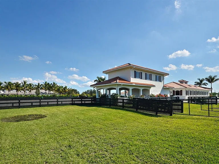 3689 Grand Prix Farms Dr — Photo 11