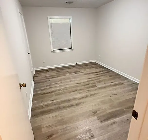 3518 Venable Rd — Photo 2