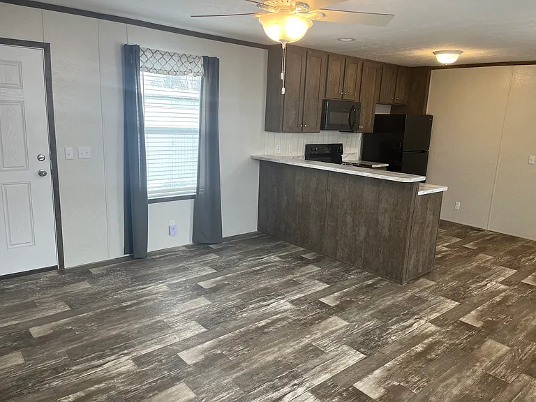 6610 Lear Nagle Rd #13 — Photo 20