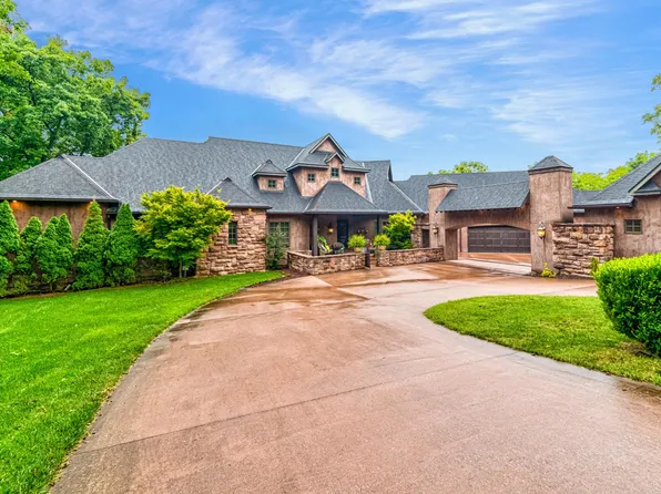 4818 S Landon Court, Springfield, MO 65810