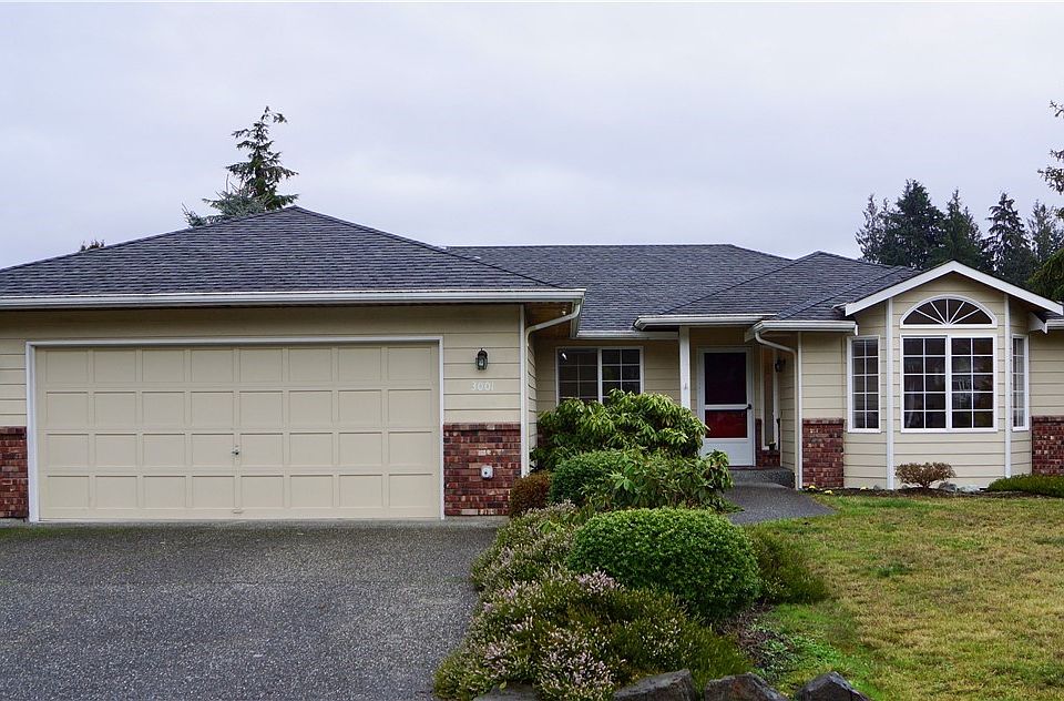 1st image of 3001 114th Ave NE
