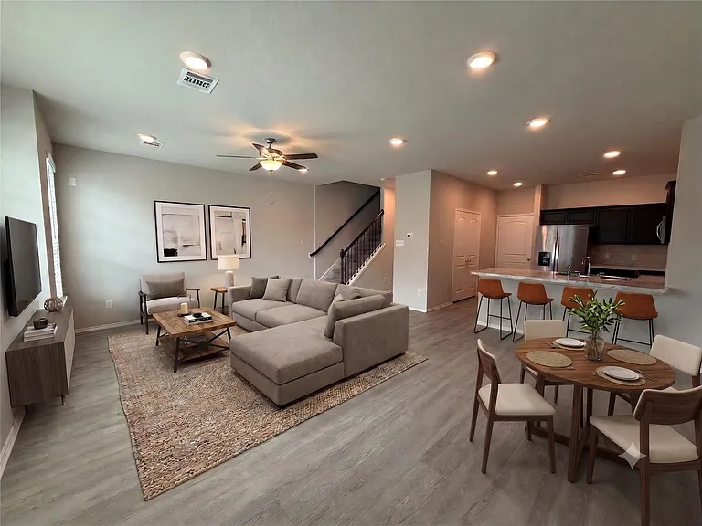 15850 Perthshire Creek Dr — Photo 4
