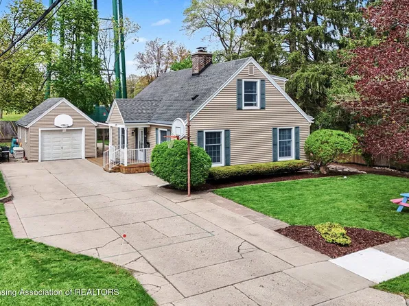 839 King Ct, East Lansing, MI 48823