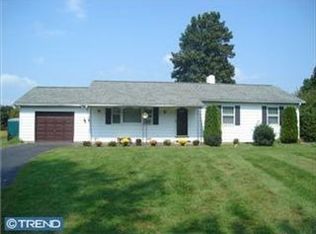 2246 Edenton Rd, Cochranville, PA 19330