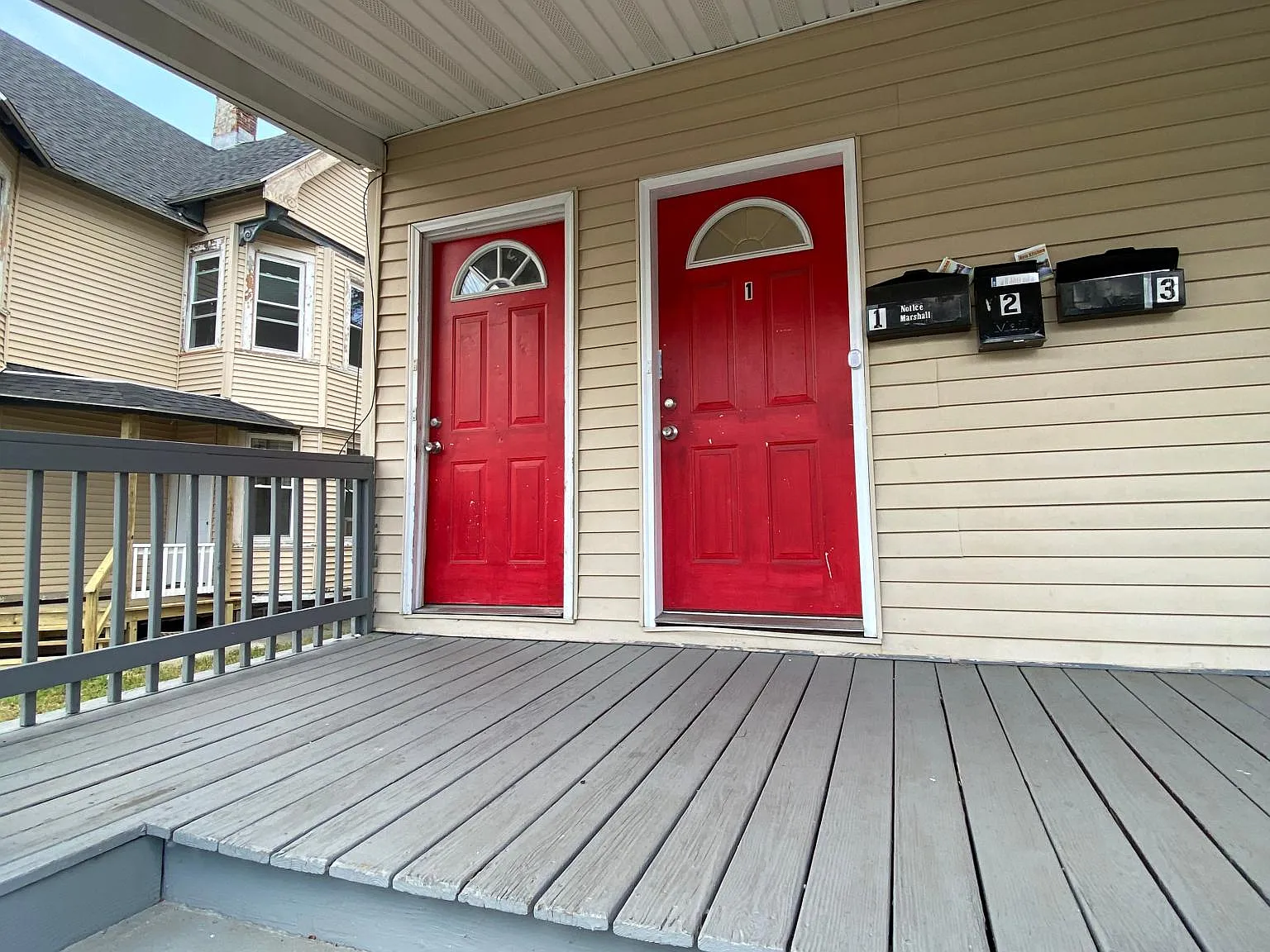 86 Sanford Ave — Photo 3