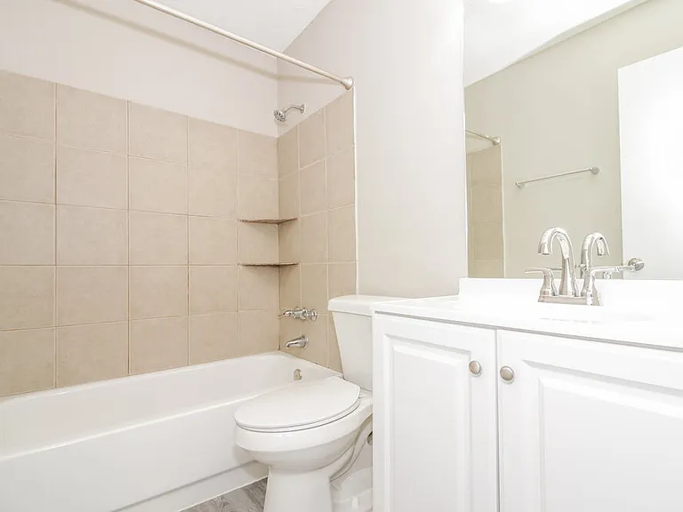 2656 Harlingen Dr — Photo 14