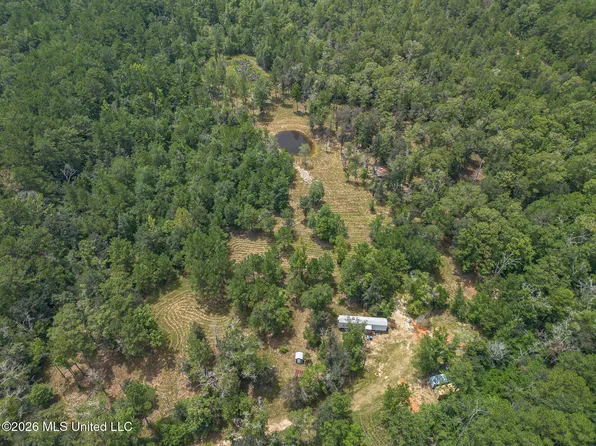 400 New Hope Rd #B, Wiggins, MS 39577